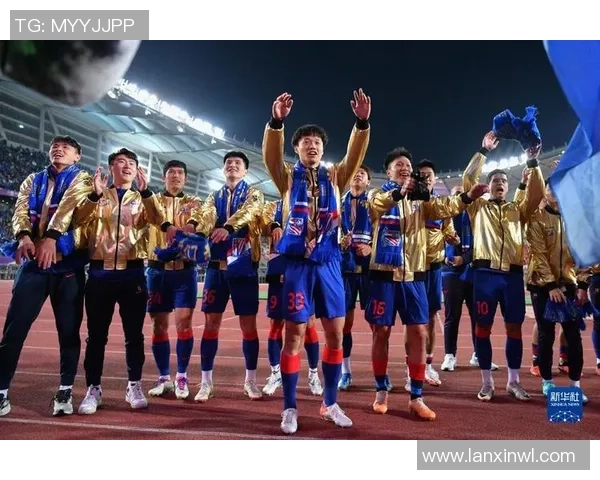 大连一方迎战上海申花足协杯精彩直播全程回顾与分析